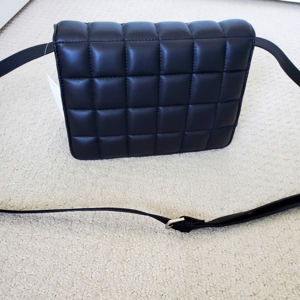 BNWT H&M Black quilted crossbody bag